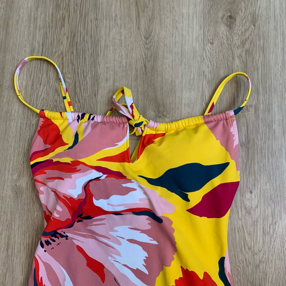 Kona Sol Womens One-piece Swimsuit Size Small Yellow Pink Floral Lightly Padded - Picture 3 of 16